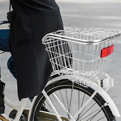 panier pour vélo arrière cycliste en ville